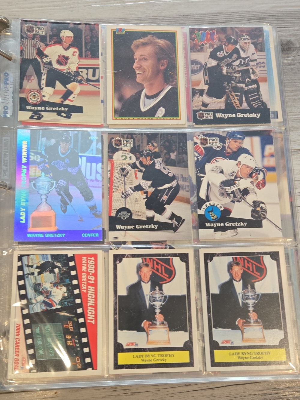 Wayne Gretzky Card Lot (29)